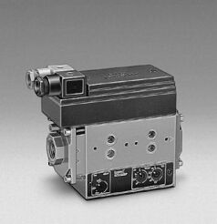 Zawor Kromschroeder CG 225 R01 VT2 WF1